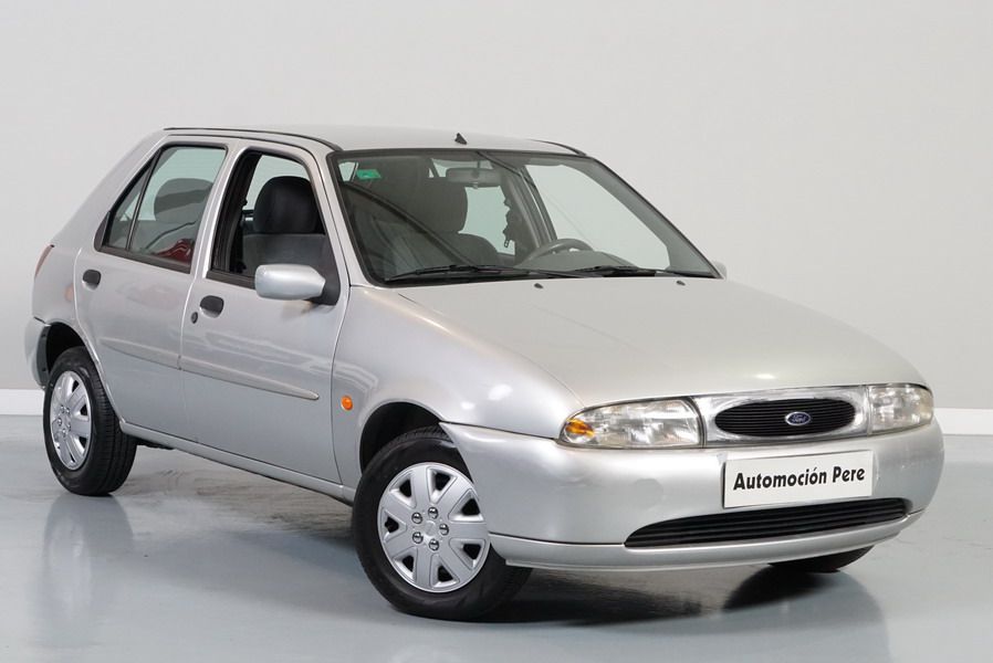 Nueva Recepción: Ford Fiesta 1.2i 16V Guia 75 CV. Pocos Kms, Económico, Revisado y con 12 Meses de Garantía.