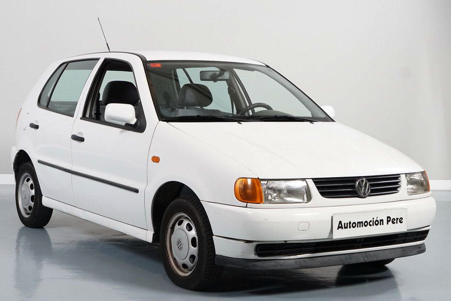 Volkswagen Polo 1.3i Fox. Económico, Revisado y Garantía 12 Meses.