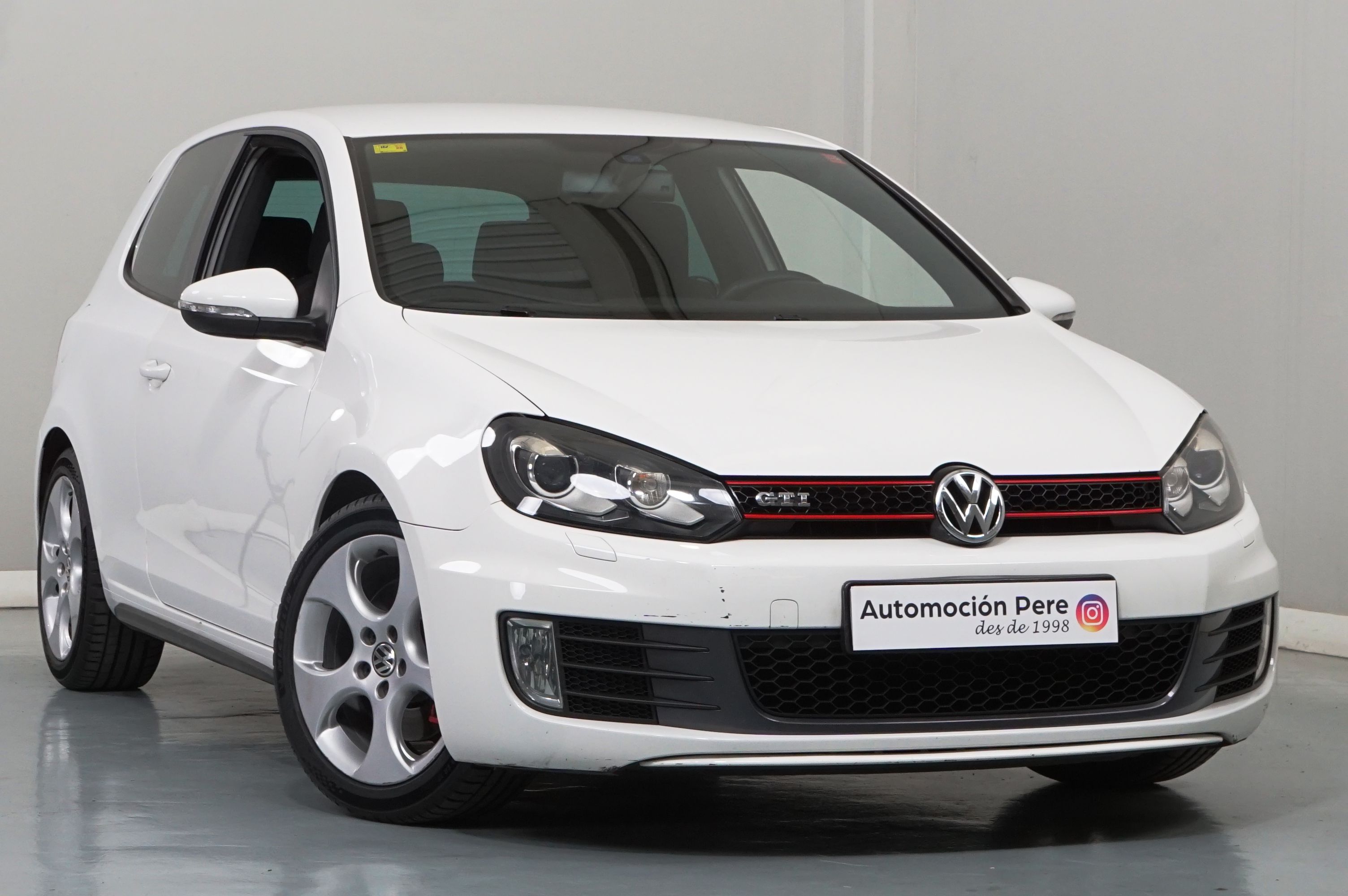 Volkswagen Golf 2.0 GTi TSi 211 CV VI. Único Propietario. Revisiones Selladas!