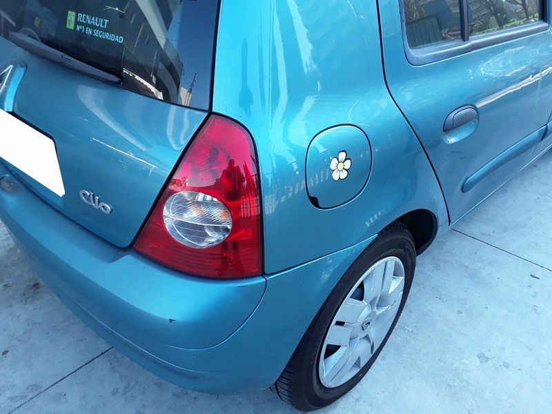 Pr 243 Ximamente Renault Clio 1 5 Dci 65cv Authentique Pocos