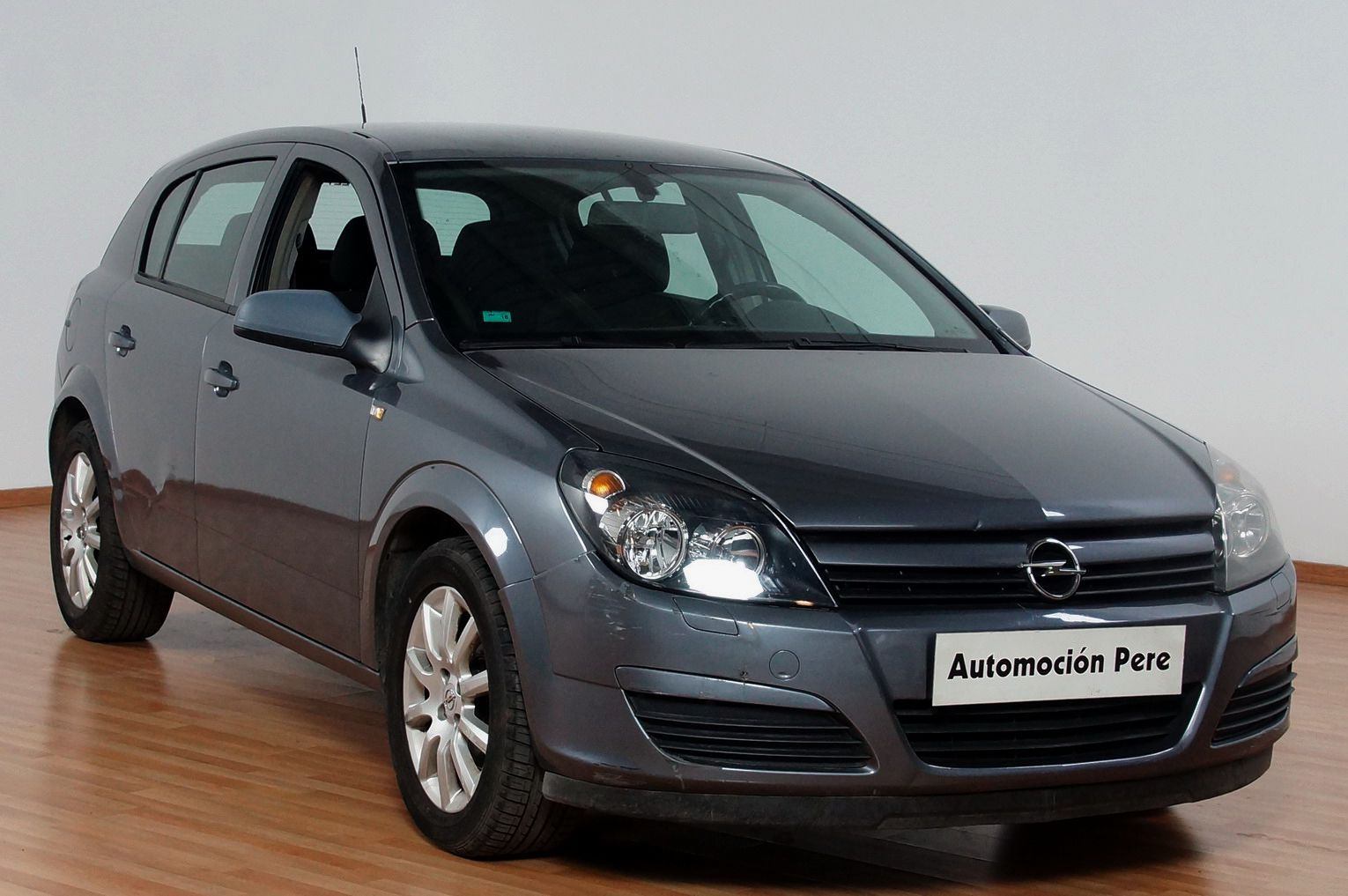 Opel Astra 1.6i Sport Automático/Secuencial.