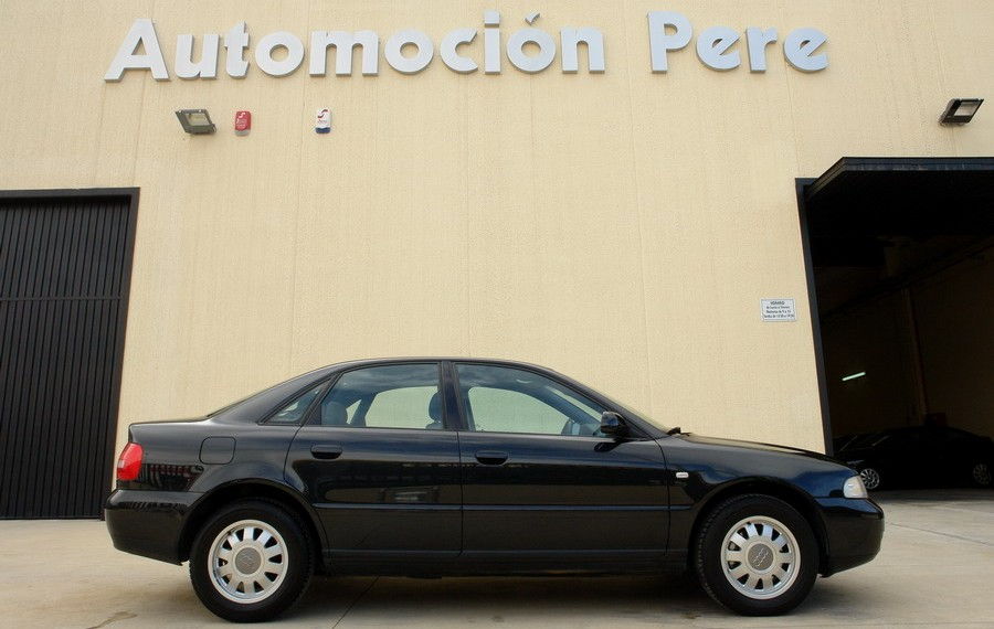 AUDI A4 1.9 TDI 115 CV, NACIONAL