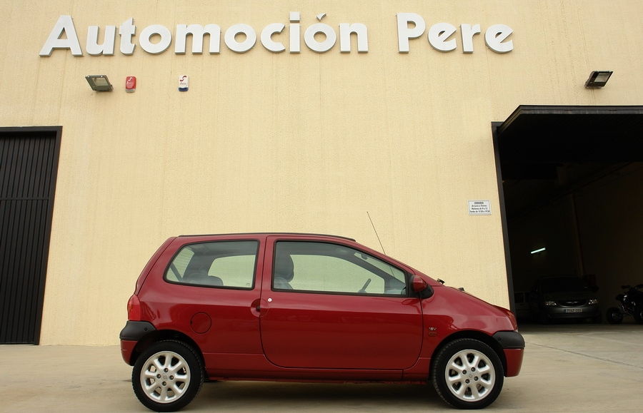 RENAULT TWINGO 1.2i 16V, PRIVILEGE.