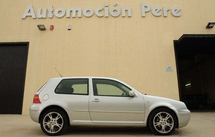 VOLKSWAGEN  GOLF 1.9 TDI 105 CV, NACIONAL.