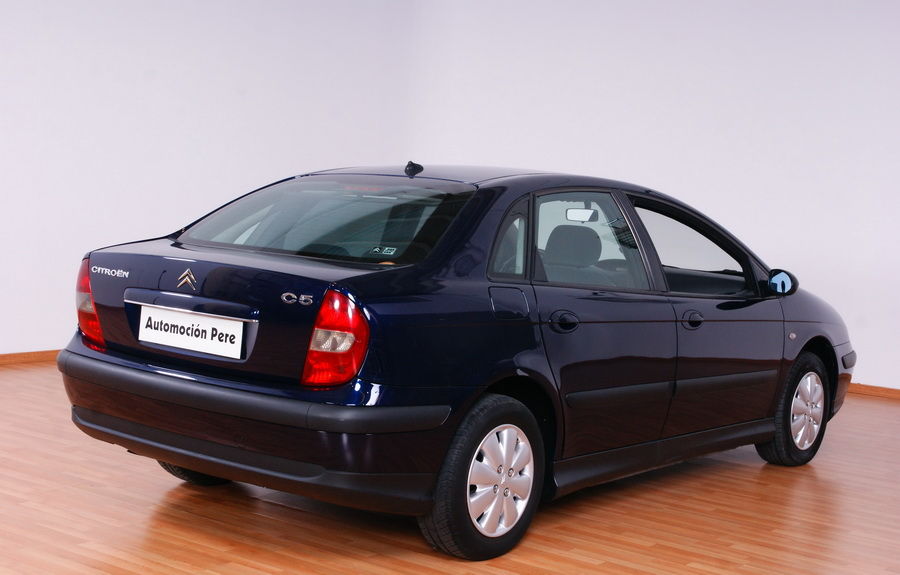 CITROEN. C5 1.8i 16V SX.