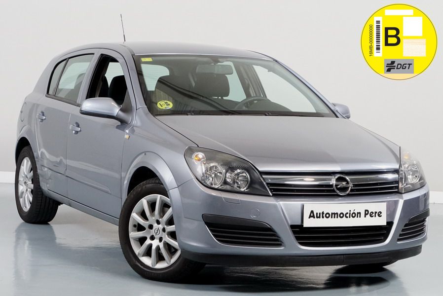Opel Astra 1.7 CDTI Enjoy. Pocos Kms, Revisiones Selladas. 1 Propietaria!