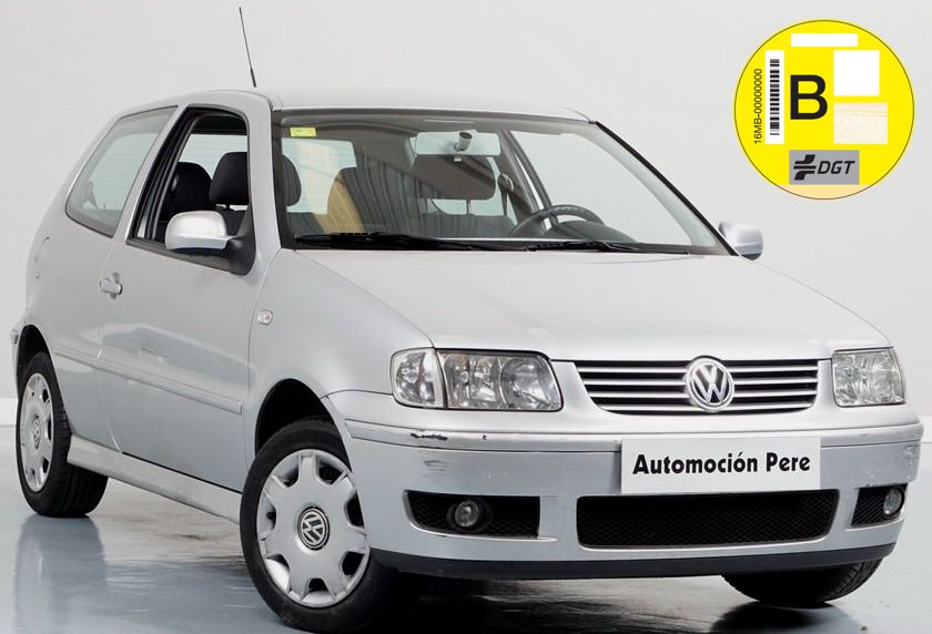 Volkswagen Polo 1.4i 16V Trendline Automático. Única Propietaria. Pocos Kms. Revisiones Selladas. Económico y Garantía 12 Meses.