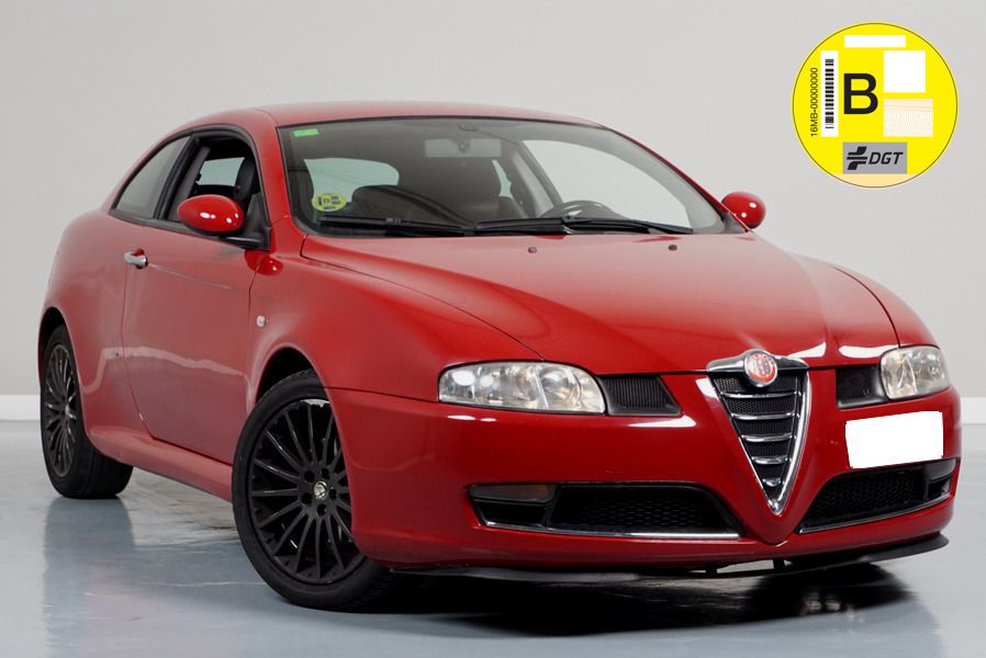 Alfa Romeo GT 1.9 JTd Sport 16V 150 CV. Revisiones Selladas, Facturas. Revisado y Garantía 12 Meses.