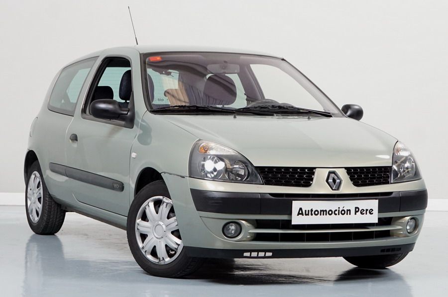 Renault Clio 1.5 dCi Expressión. Económico y con Garantía 12 Meses.