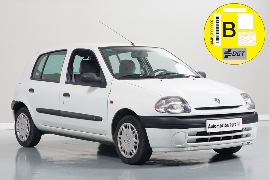 Nueva Recepción: Renault Clio 1.2i 60CV Authentique. Único Propitario. Pocos Kms. Económico y Garantía 12 Meses.