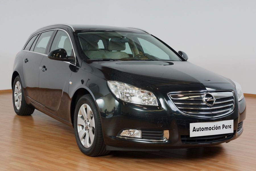 OPEL INSIGNIA TOURER 2.0 CDTi SPORTS.