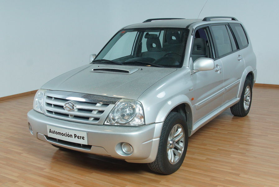 Suzuki grand vitara xl7