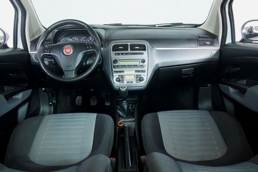 FIAT PUNTO 1.3JTD MULTIJET 90CV Automocio Pere FIAT PUNTO 1.3JTD MULTIJET 90CV Automocio Pere