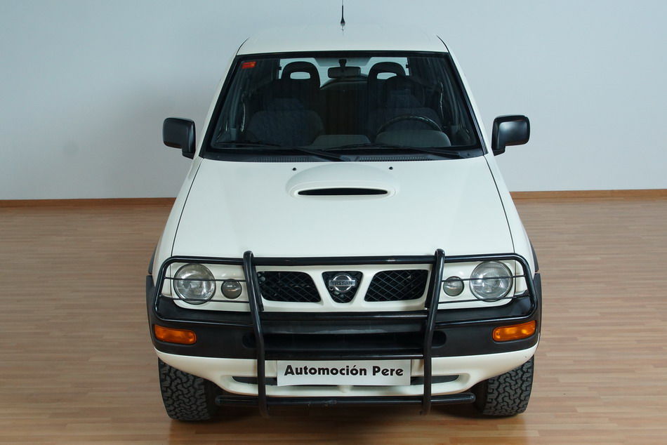 Nissan Terrano Ii 27 Tdi Sr 125 Cv 4x4 Automocio Pere