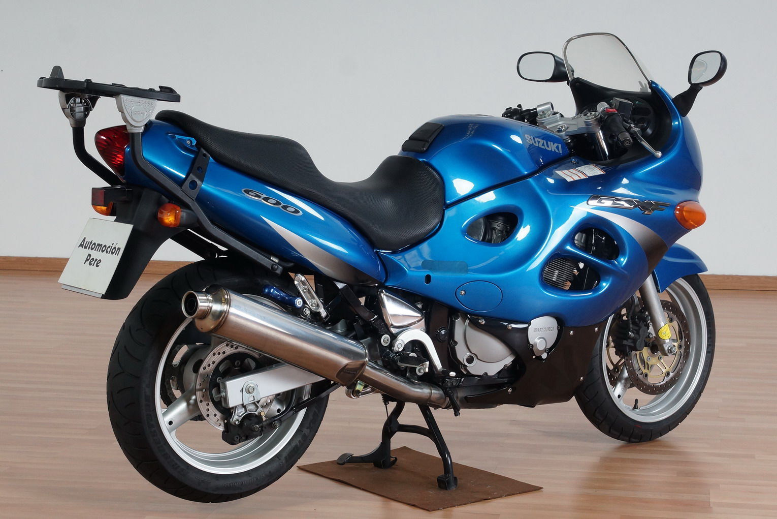 Suzuki gsx 600 f