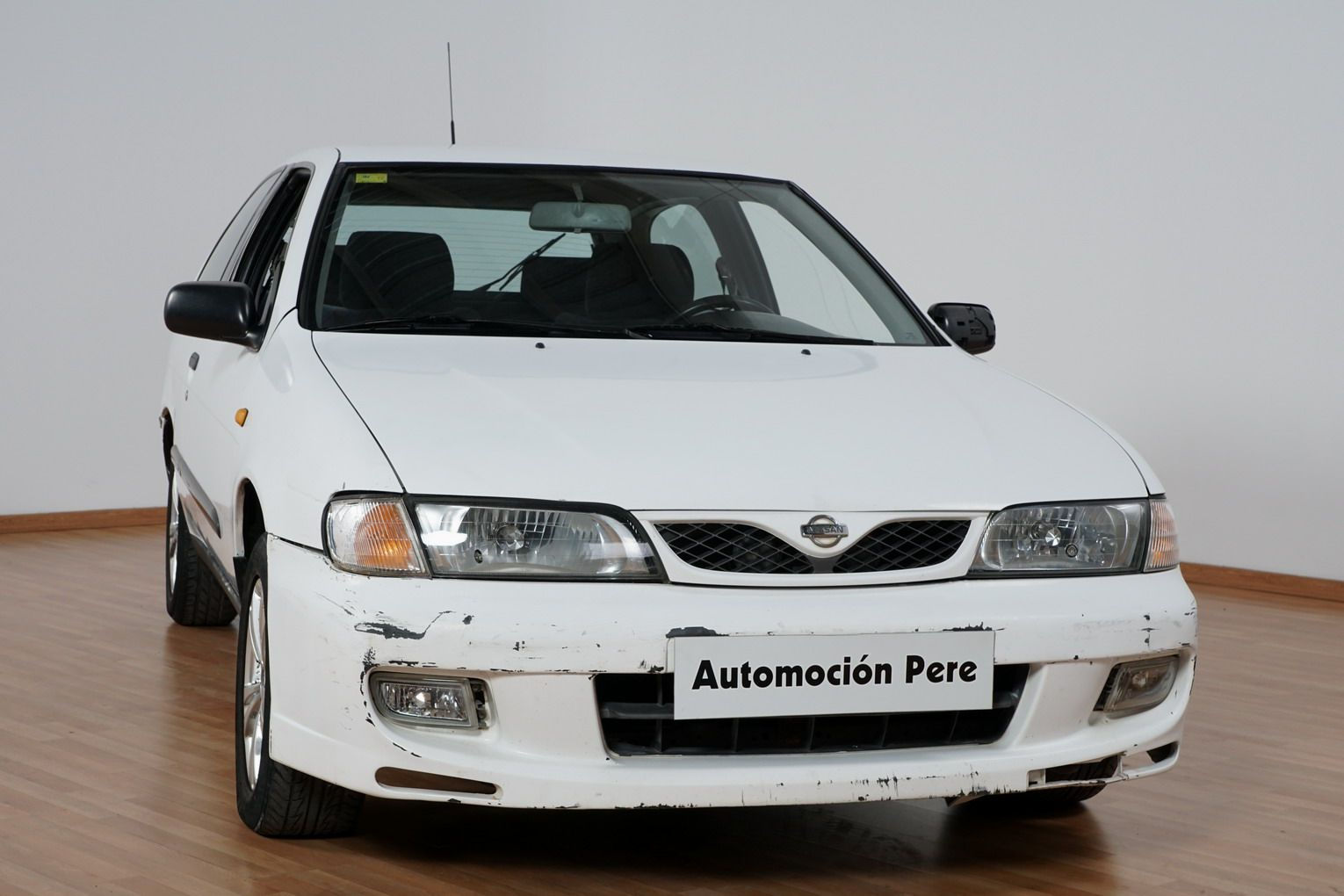 Nissan almera m16