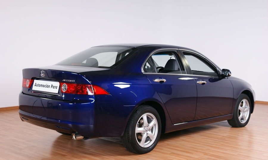 HONDA. ACCORD 2.0iVTEC SPORT. Automocio Pere HONDA. ACCORD 2.0iVTEC SPORT. Automocio Pere