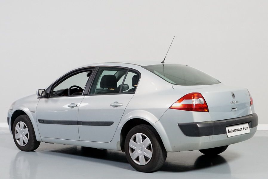 Renault Megane Sedan 1 5 Dci Authentique Confort 1 Solo
